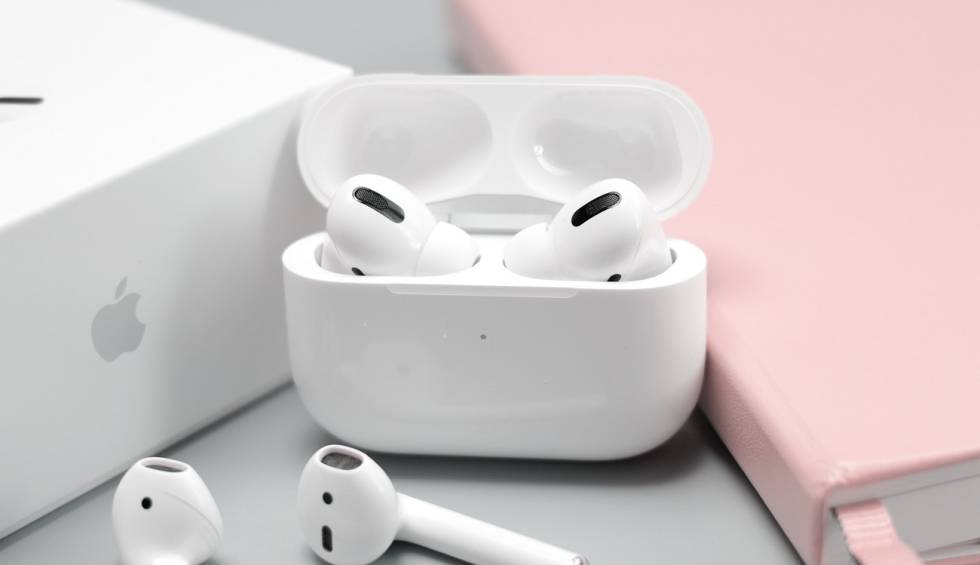 AirPods Type C Pod Redefine The Personal Audio Experience.